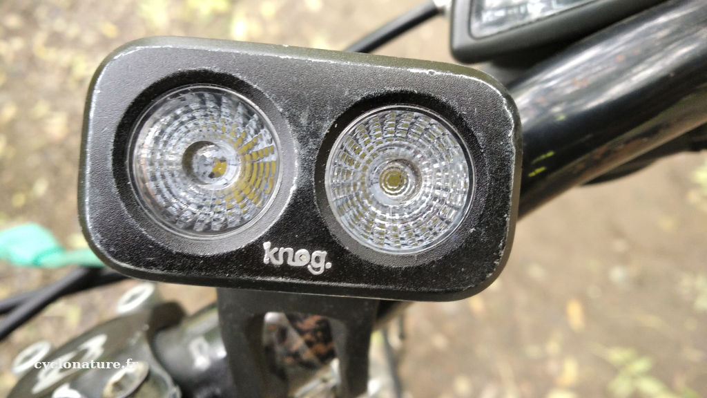 Test phare vélo Knog blinder road 250