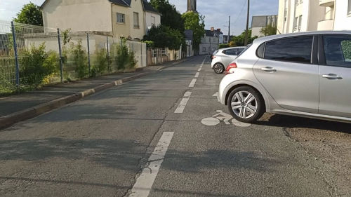 Angers: La bande cyclable qu'aucun cycliste ne peut utiliser depuis des années