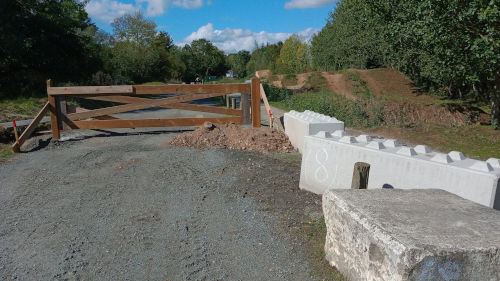 La nouvelle barrière du lac de Maine