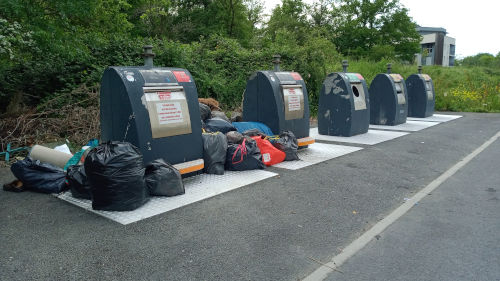 Conteneurs semi-enterrés à Trélazé