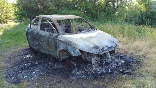 Découverte d'une voiture brulée aux Ponts de Cé