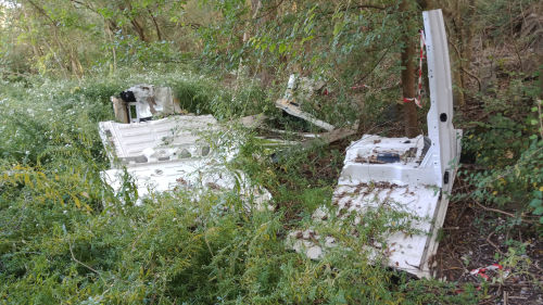 Véhicule coupé en morceaux à Angers