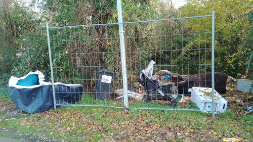 Le dépôt sauvage de la Paperie à Saint Barthélemy d'Anjou