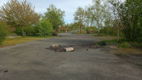 Le parking des Ardoisières de Trélazé est enfin nettoyé