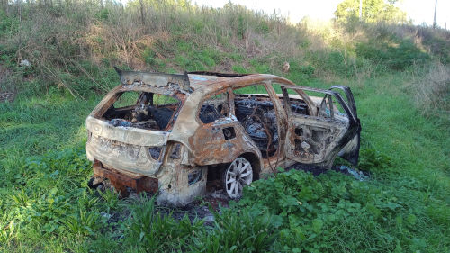 Une voiture brulée à Trélazé